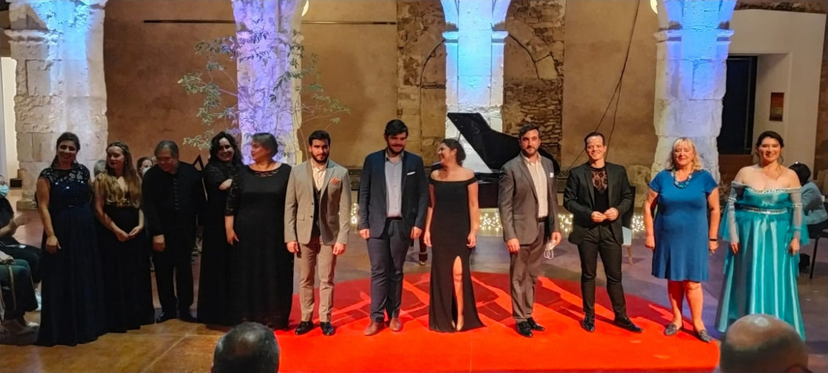 UN FUTURO DEARTE’ homenajea a Francisco Mejorada en una emotiva Gala de Entrega de Premios