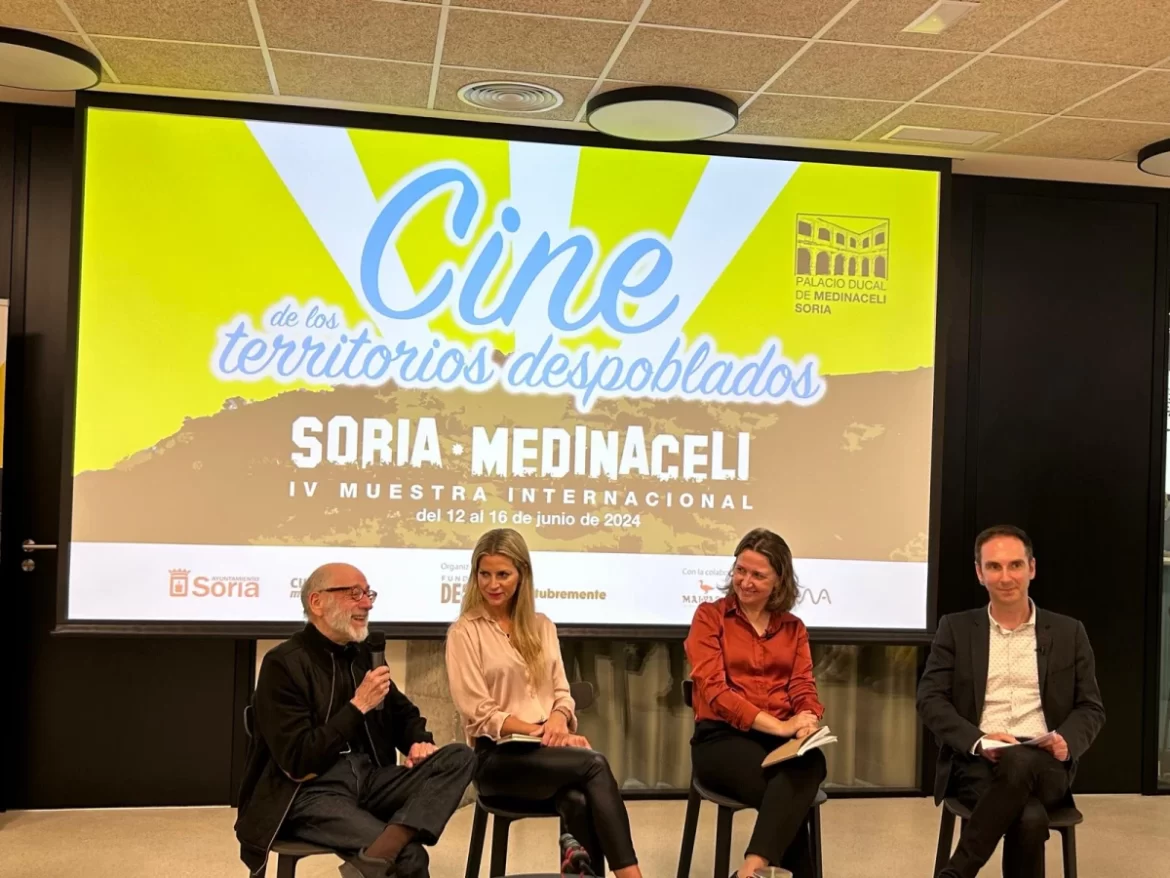 LA DIRECTORA GENERAL DE POLÍTICAS CONTRA LA DESPOBLACIÓN APOYA EL FESTIVAL DE CINE DE LA FUNDACIÓN DEARTE DE MEDINACELI
