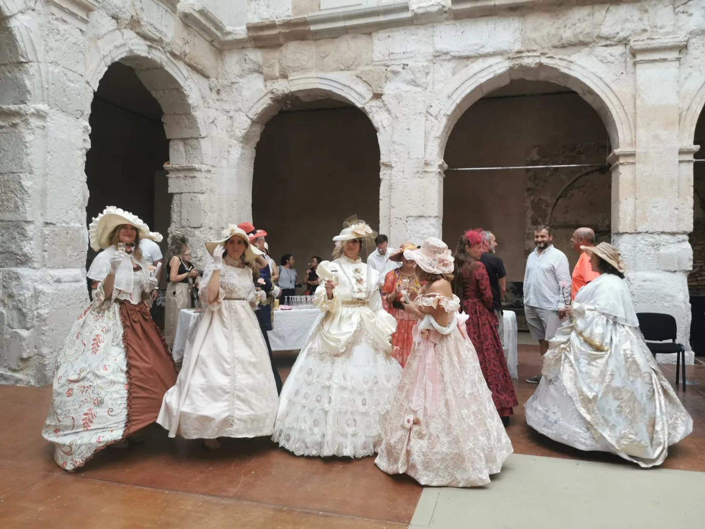 Performance de El Romanticismo de Rosa Escalona en el Palacio Ducal de Medinaceli